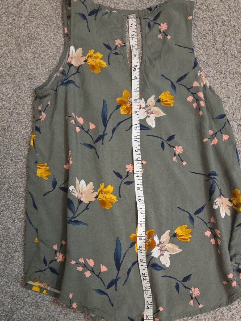 Old Navy Olive Green Floral Tank Top Medium - Picture 10 of 10